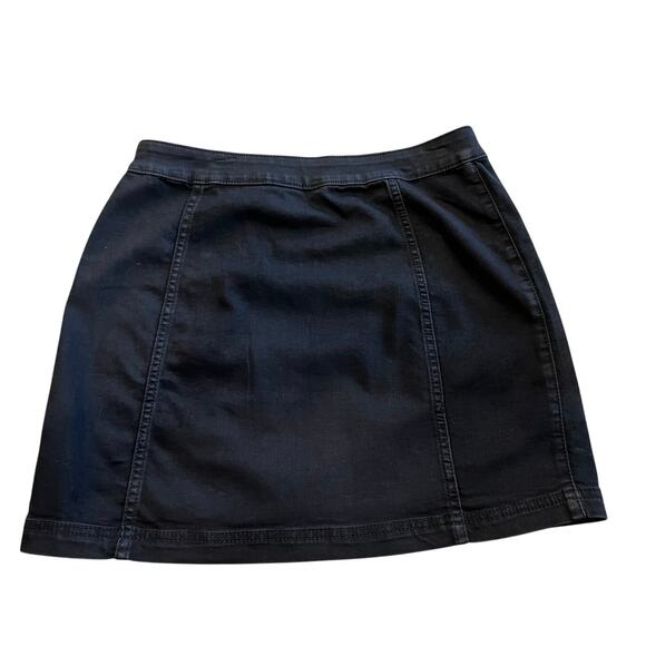 Free People Women’s Black Denim Button-Front Mini Skirt‎ — Size 10 - Picture 2 of 6